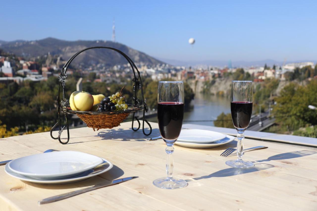 Hotel Tradicia Tbilisi Ngoại thất bức ảnh
