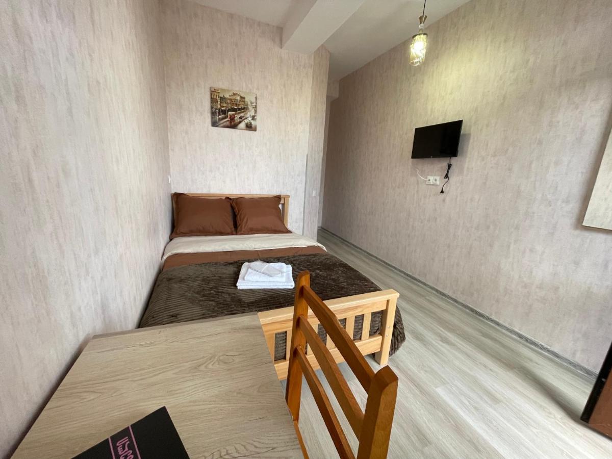Hotel Tradicia Tbilisi Ngoại thất bức ảnh