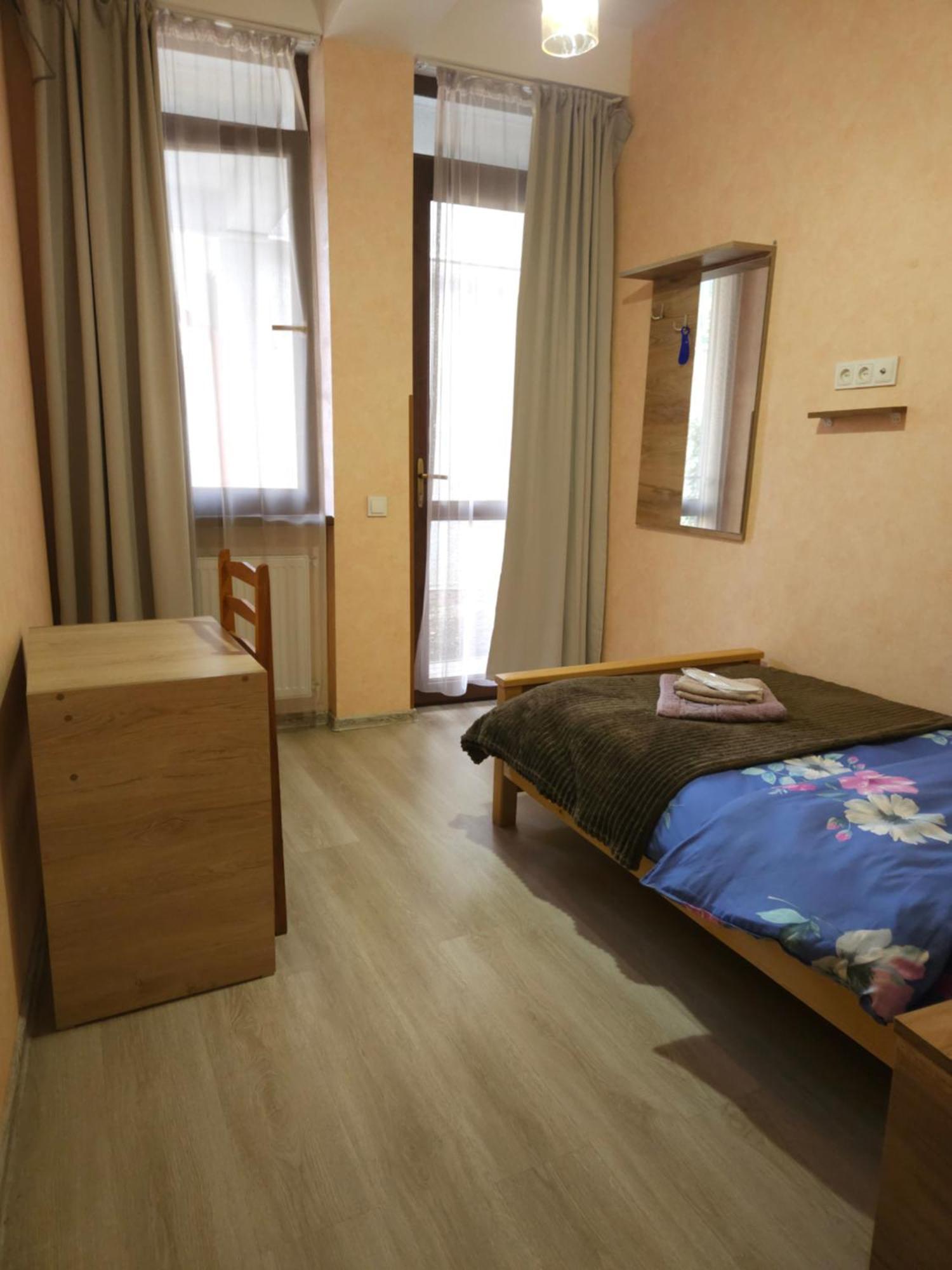 Hotel Tradicia Tbilisi Ngoại thất bức ảnh