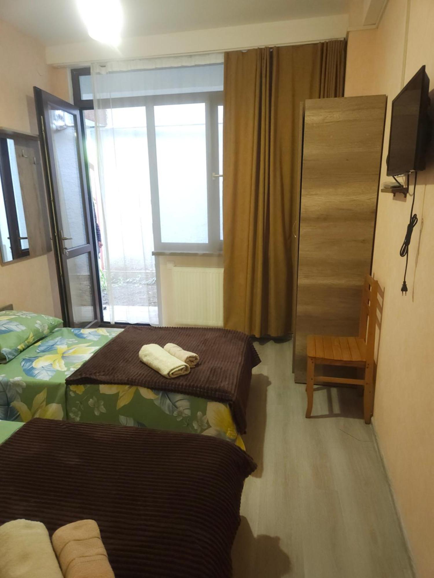 Hotel Tradicia Tbilisi Ngoại thất bức ảnh