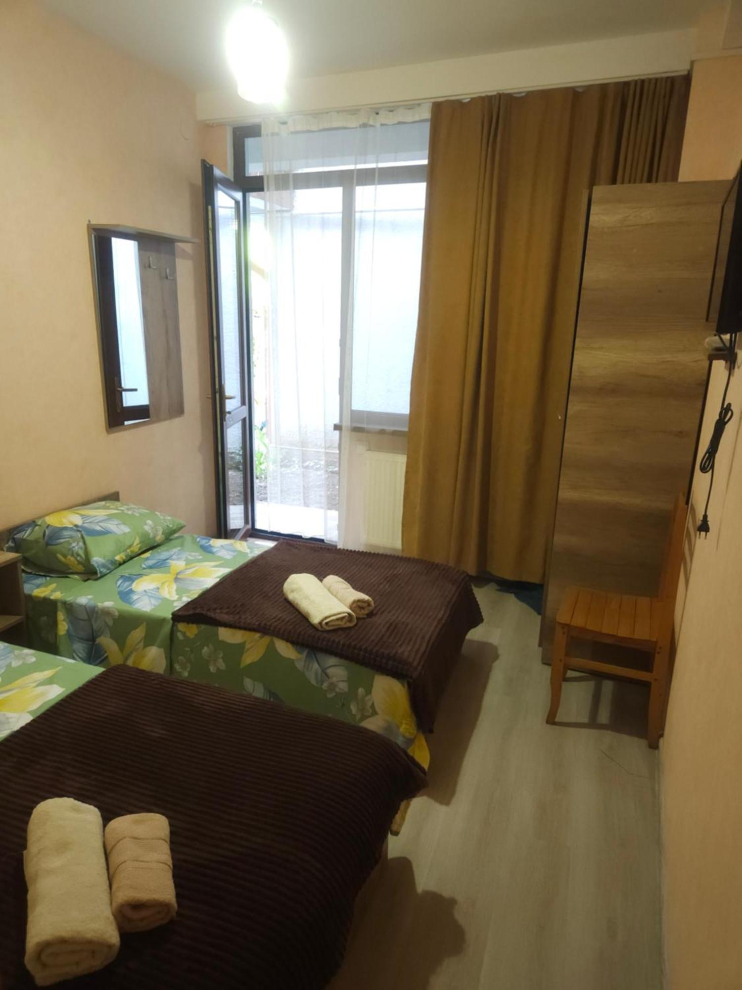 Hotel Tradicia Tbilisi Ngoại thất bức ảnh